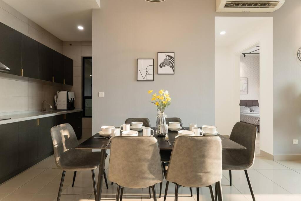 Conezion Residence Putrajaya 3Br6Pax Ioi City Mall Exterior foto